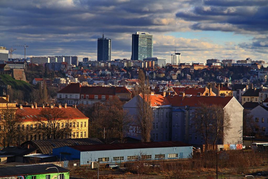 Akcent Hotel Prag Exterior foto