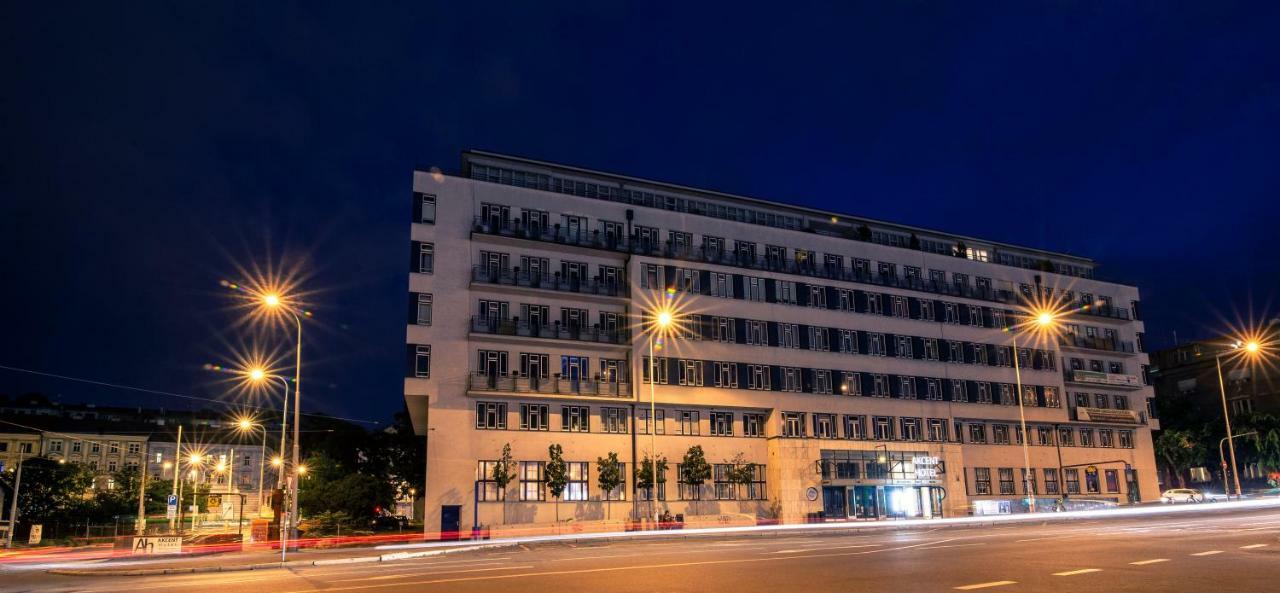 Akcent Hotel Prag Exterior foto